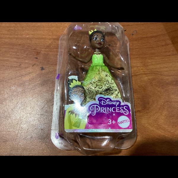 Lot # 16 Disney Princess Green Tiana Doll Golden Swirl - $15