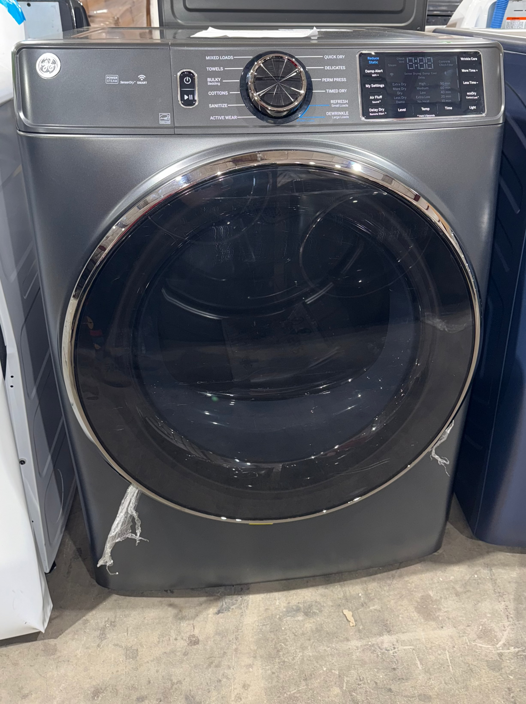 GE® ENERGY STAR® 7.8 cu. ft. Capacity Smart Front Load Electric Dryer with Steam and Sanitize Cycle (Damaged) (MP) (dont list)