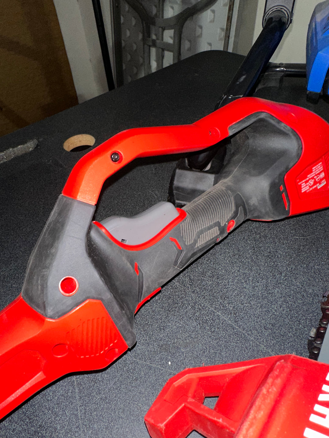 Sierra de pértiga CRAFTSMAN V20 de 20 voltios máx., 8 pulgadas, 4 Ah (batería y cargador incluidos) (USADA)