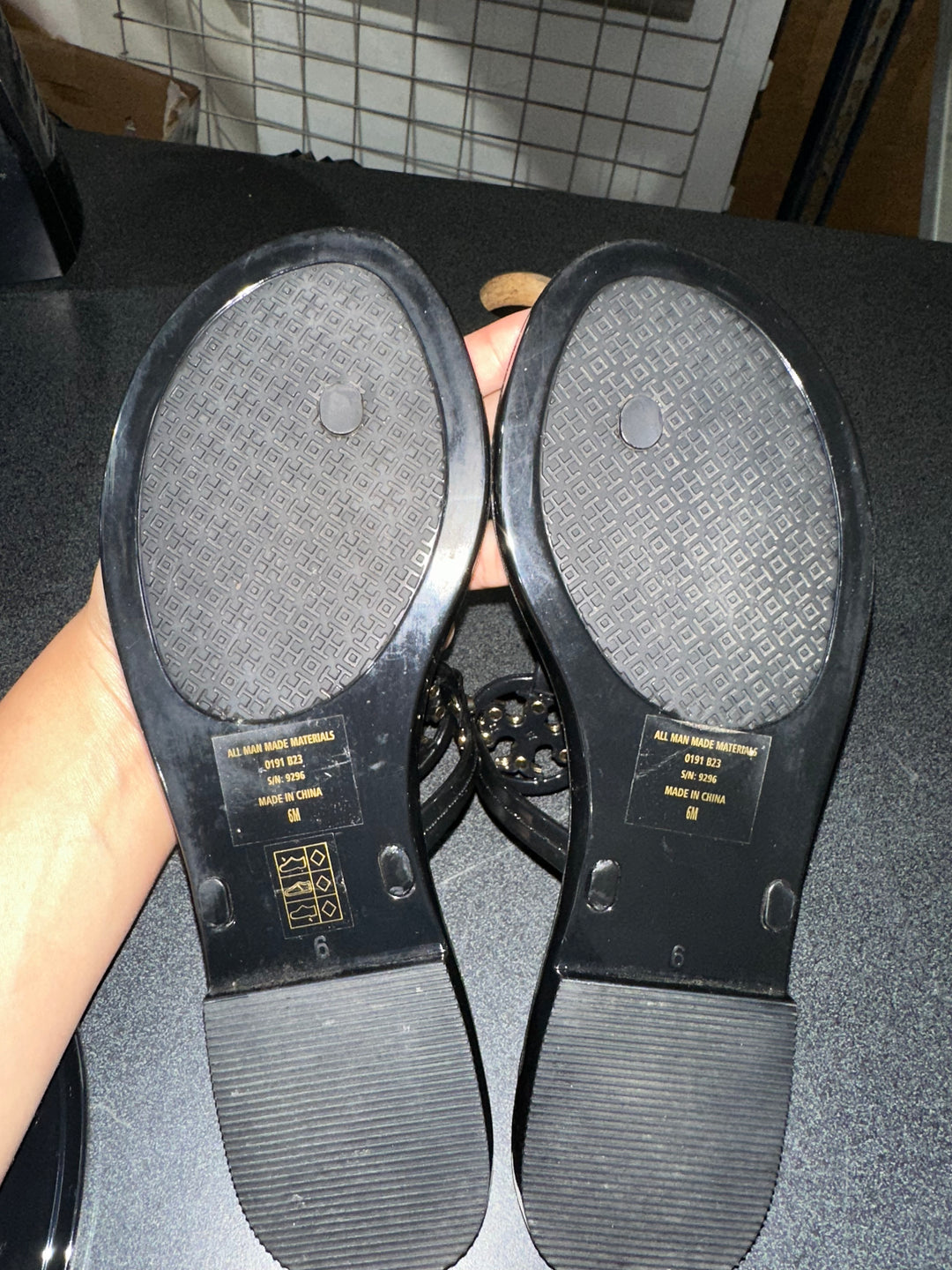 Sandalia Tory Burch Mini Miller Jelly talla 6 (usada) (sin caja)