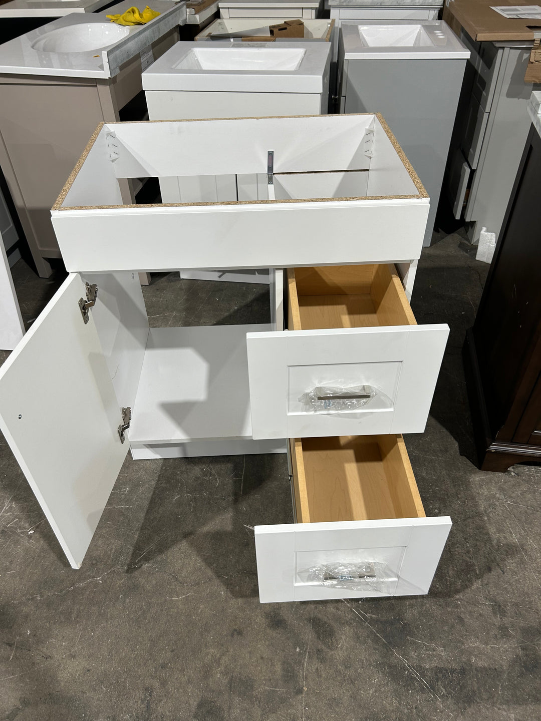 Project Source Series 30-in True White Bathroom Vanity Base Cabinet without Top (damaged)