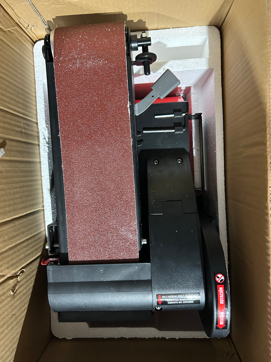 Lijadora de banco CRAFTSMAN de 4 x 3 pulgadas y 5 amperios (usada)