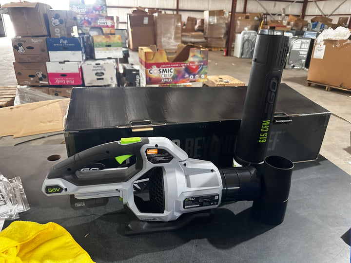 Kit combinado de recortadora de hilo y soplador de hojas inalámbrico EGO POWER+ de 56 voltios y 2,5 Ah (usado)