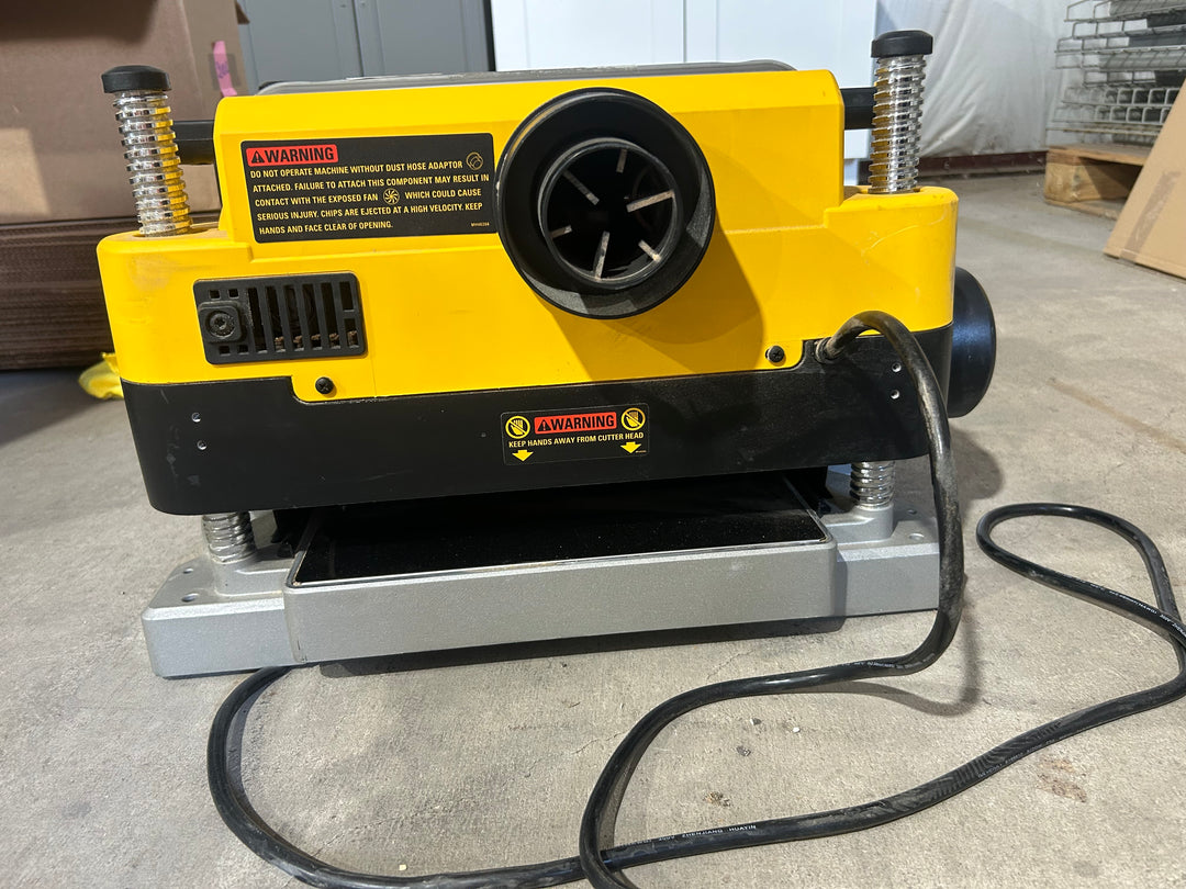 DEWALT 13-in W 15.0 -Amp Benchtop Planer (Used)