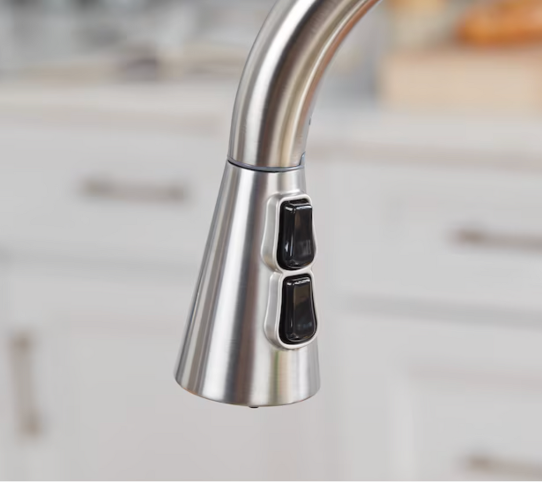 Grifo de cocina extraíble de una manija de acero inoxidable Ellesburg con rociador (placa de cubierta incluida) (nuevo)