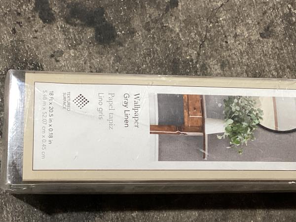 Lot # 340 allen+roth 30.75sq ft Grey Stick Wallpaper $47