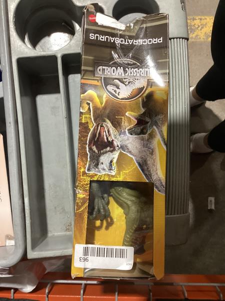 Lot # 963 Jurassic World 12" Dinosaur Toy for Ages 3 and Up