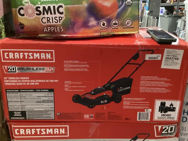 Lot # 1953 CRAFTSMAN V20 Lawn Mower, Push Mower $329