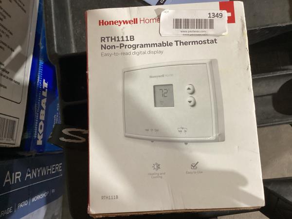 Lot # 1349 Honeywell Home Non-Programmable Thermostat $31