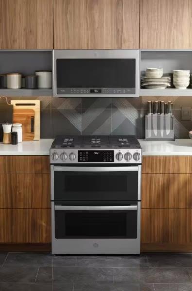 GE 30" Smart Gas Range with 5 Burners and Fingerprint-Resistant Slide-In Double Oven