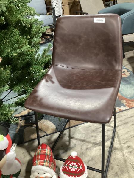 Lot # 2053 Faux leather bar stool $70