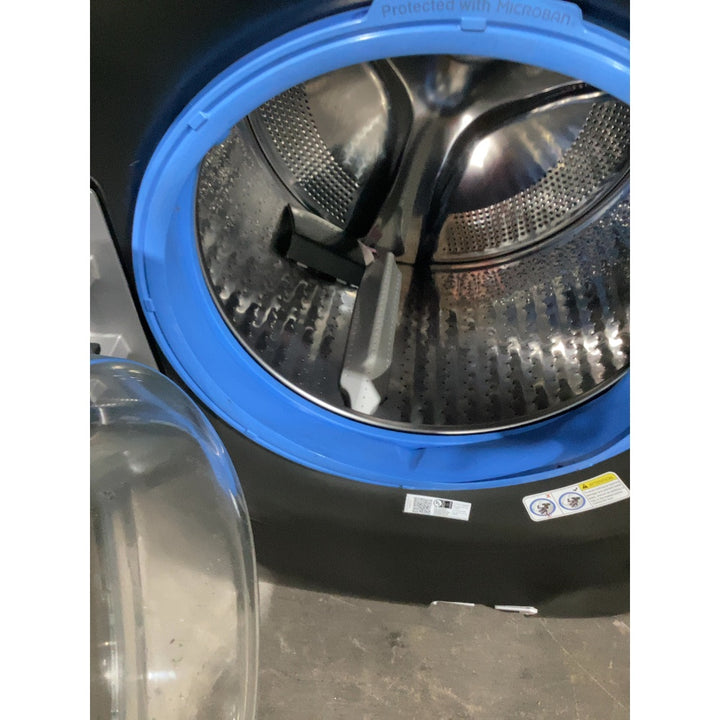 Lot # 2356 GE Profile PFQ97HSPVDS $1800