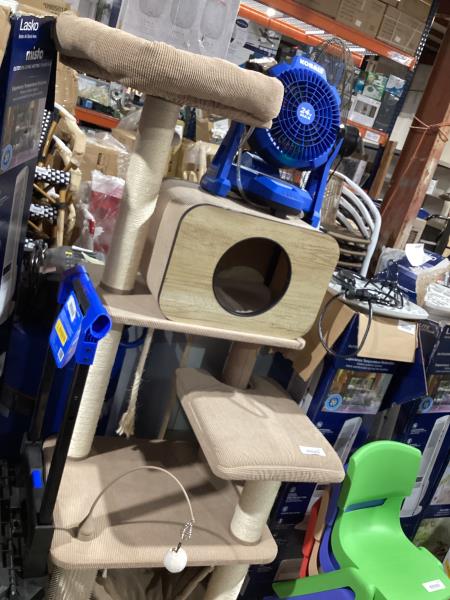 Lot # 2071 Catry Jiminy 60 inch Cat Tree $108