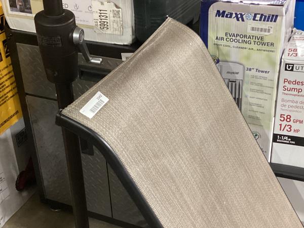 Lot # 2042 Chaise Lounge Chair Steel Frame $69