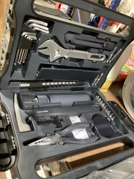 Lot # 487 HOTO 40-piece Household Tool Kit $50