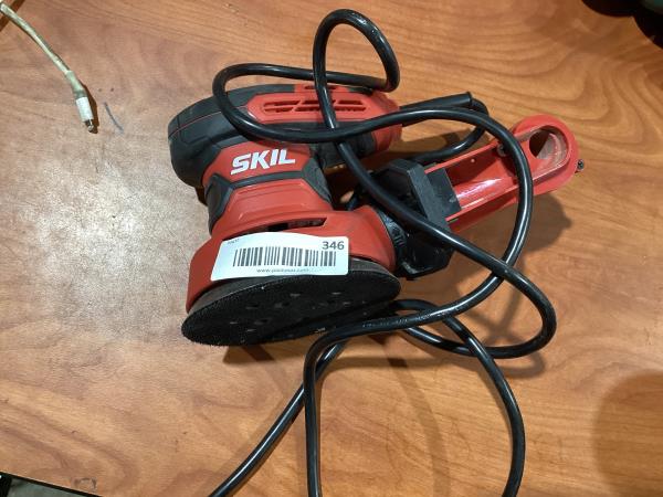 Lot # 346 SKIL 5” Orbital Sander with Cyclonic Dust Box $38