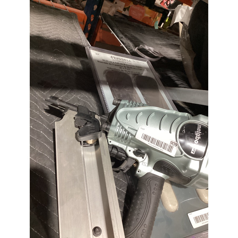 Lot # 909 Metabo HPT NR 90ADS1 Framing Nailer $200