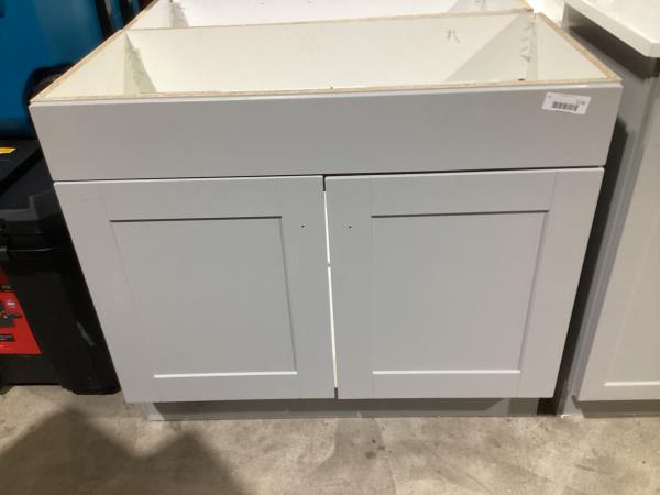 Lot # 2136 Single Sink Bathroom Vanity $179