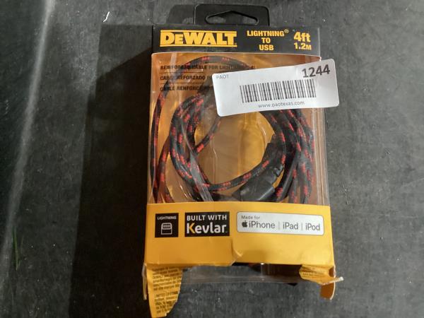 Lot # 1244 DEWALT 4Ft. Reinforced Braided Cable for Lightning
