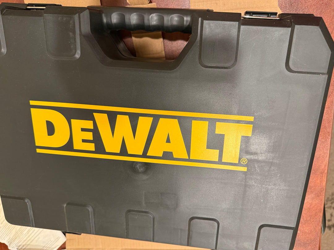 DEWALT 10-Amp Variable Corded Reciprocating Saw