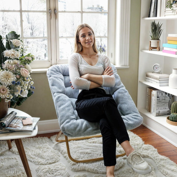 Lot # 1217 Flash Furniture Chairs $81.94