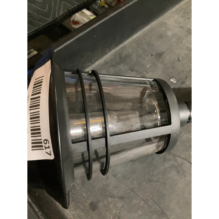 Lot # 617 Estimated Outdoor Post Light $45.00