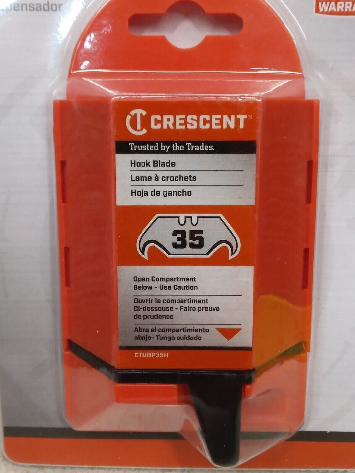 Lot # 1106 Crescent Hook Utility Blades 35-pk $7.99