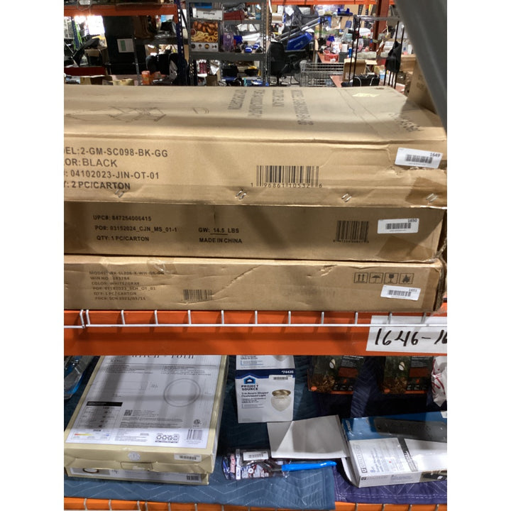 Lot # 1651 Flash Furniture Dresser $109.41