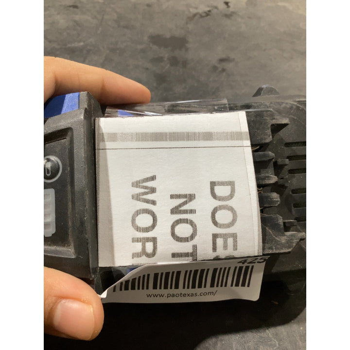 Lot # 425 24V MAX Lithium-Ion Battery