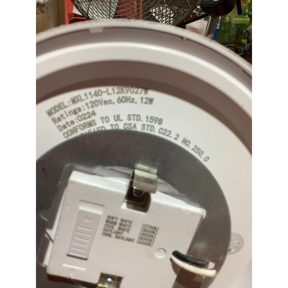 Lot # 1460 Maxxima LED Panel Light MXL1140-L12K9027W $17.99