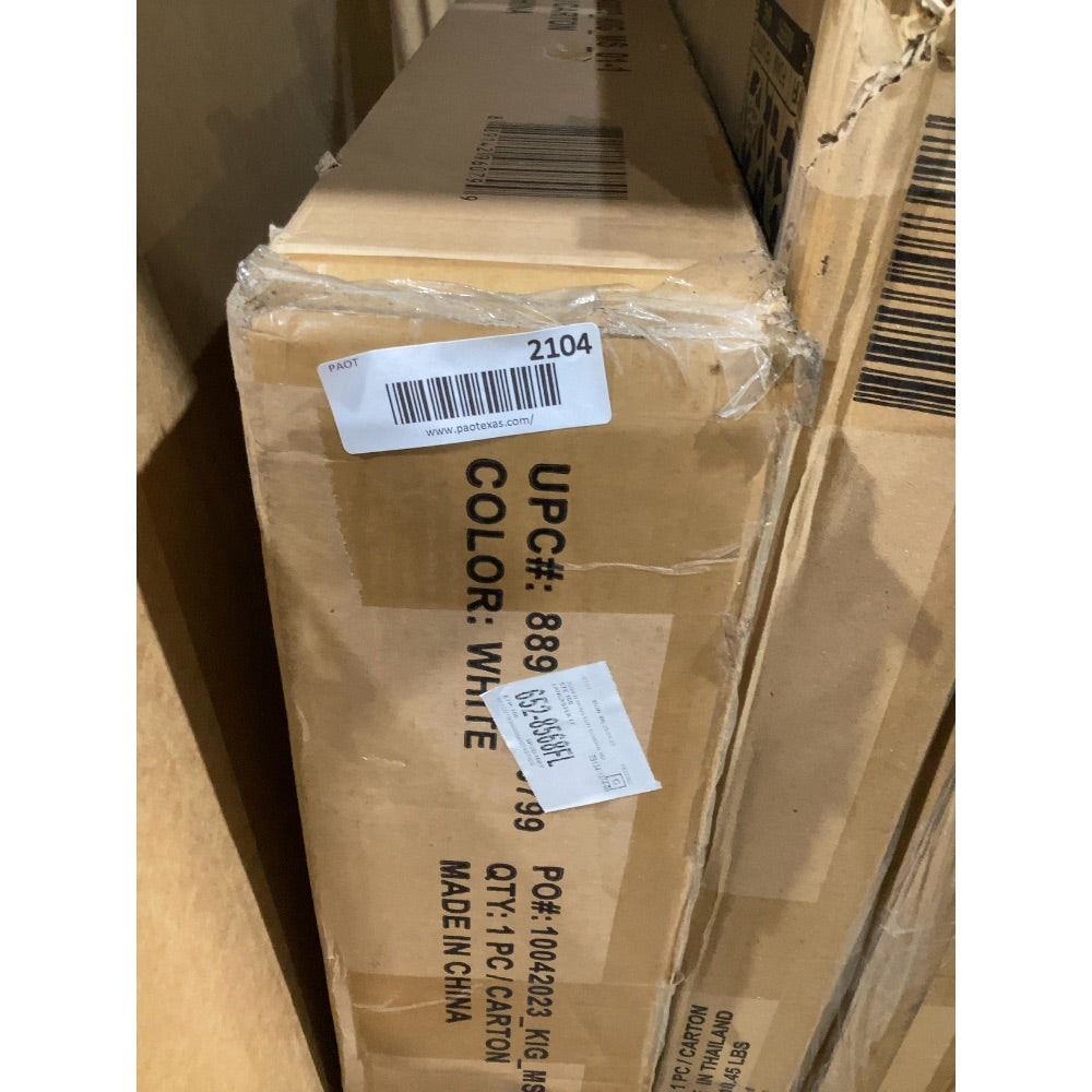 Lot # 2104 Flash Furniture Chair $212.99