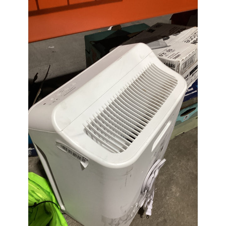 Lot # 874 WINIX C545 Air Purifier $120