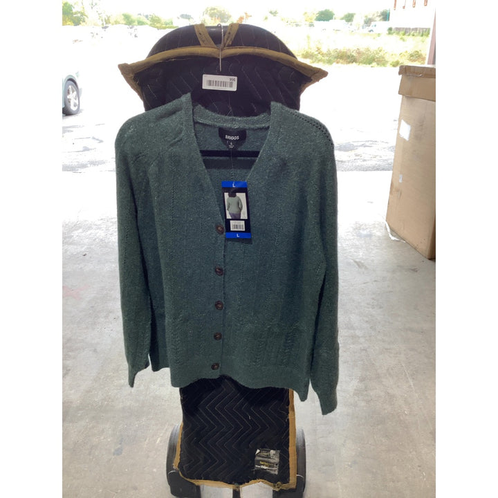 Lot # 996 NEW Briggs Ladies' Cardigan, Green, Large (207)