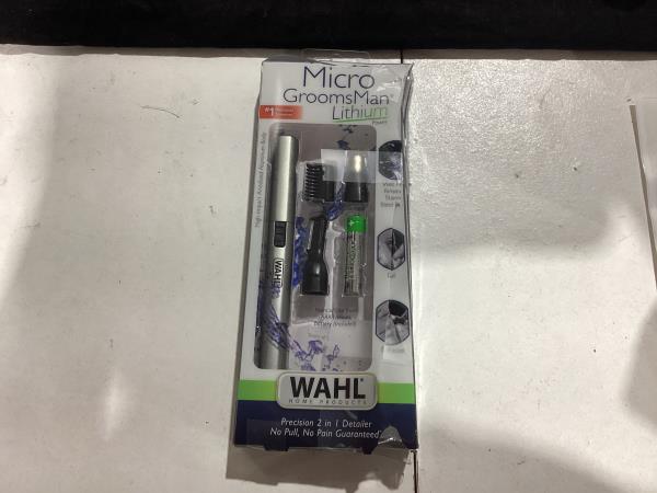 Lot # 392 Wahl 2-N-1 Beard DTL Kit 5PC