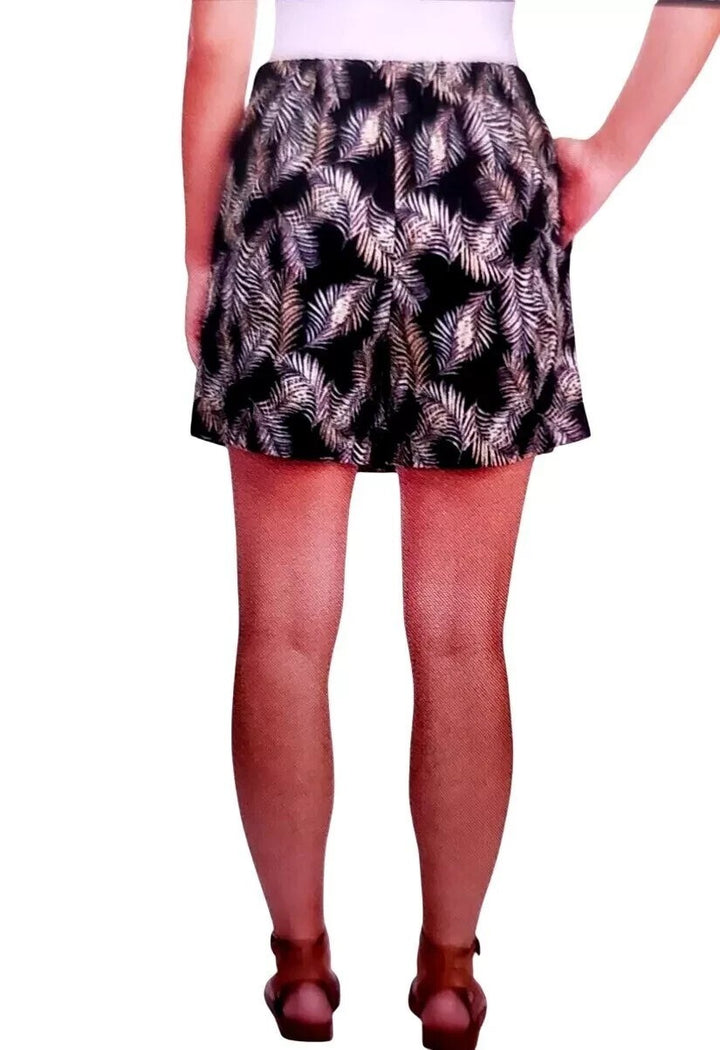 Lot # 999 Ellen Tracy Skirt Shorts $19.00