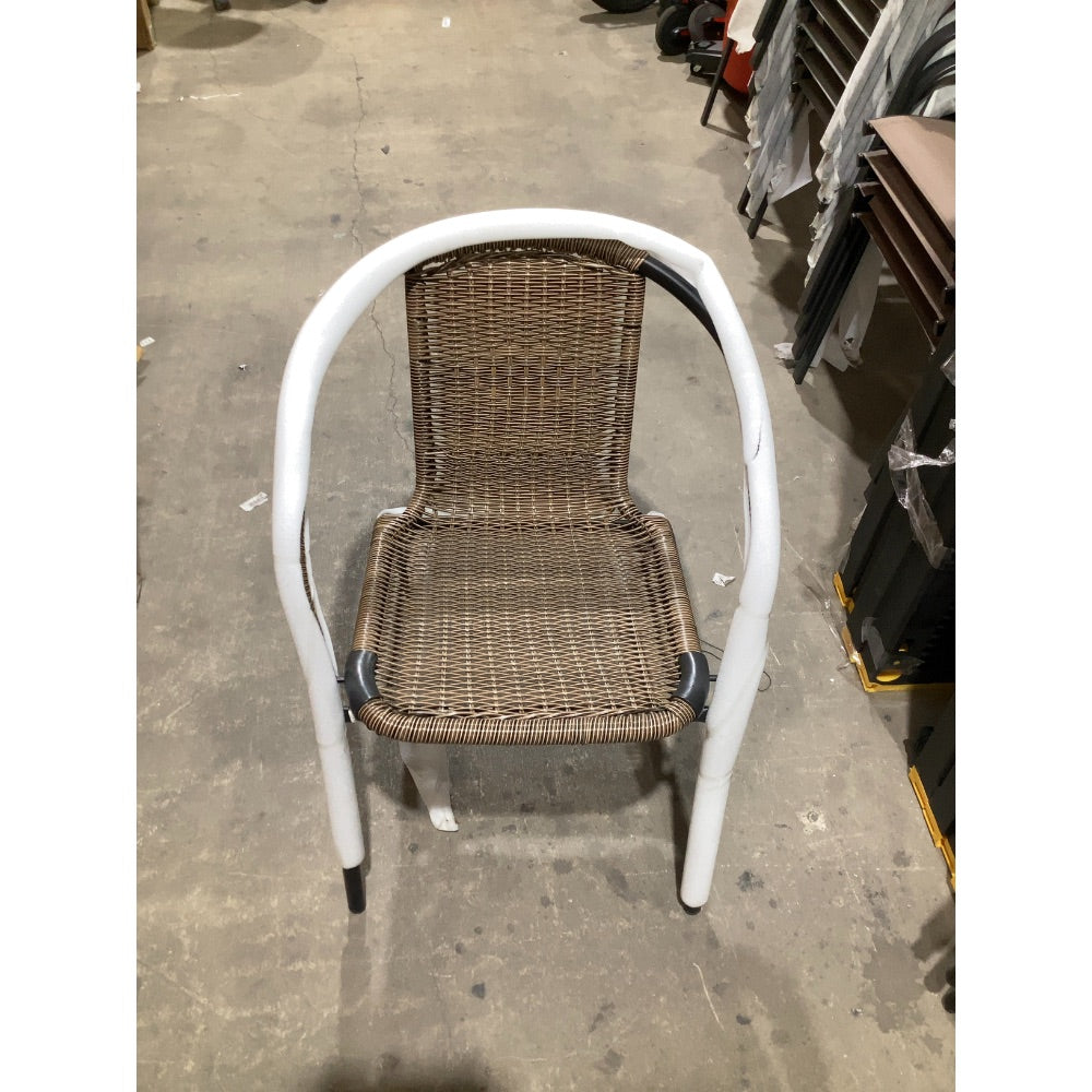 Lot # 2407 Flash Furniture Chair $51.00