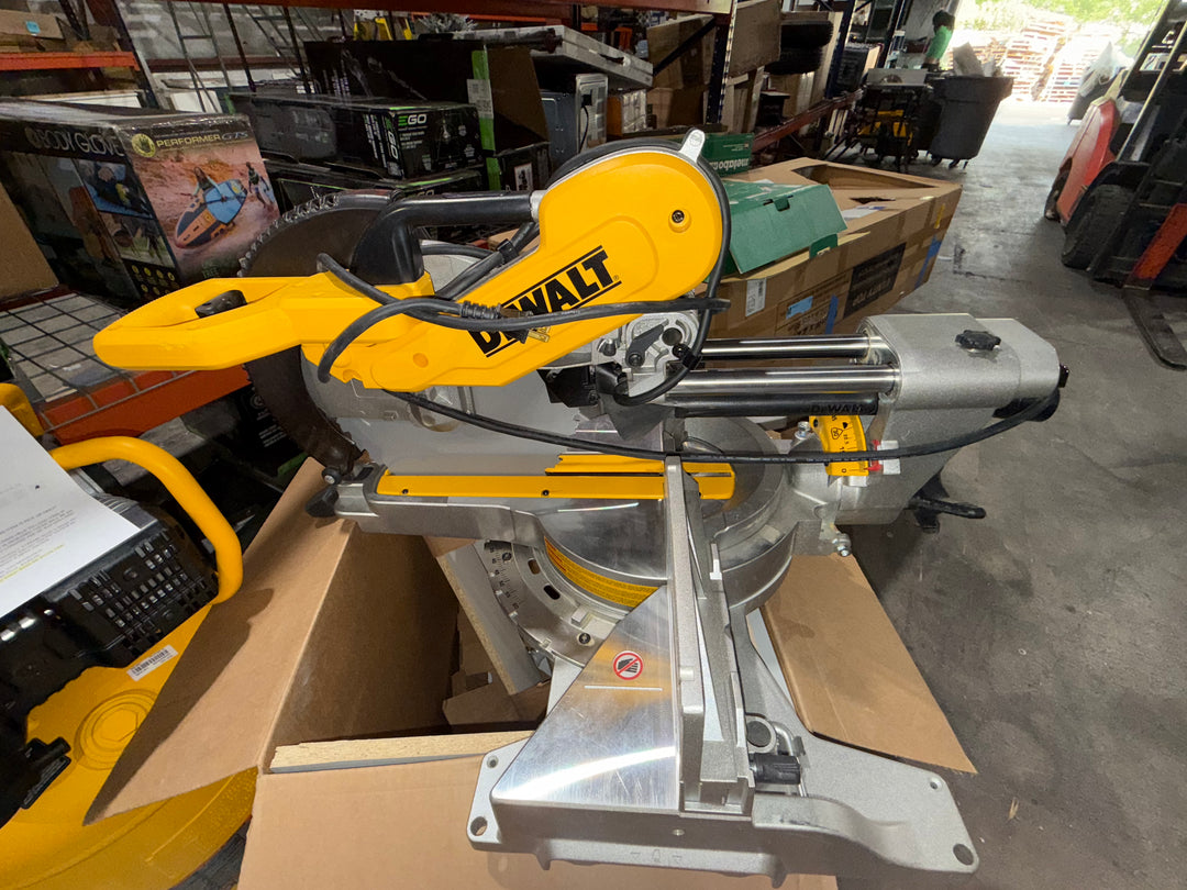 DEWALT 12-in 15-Amps Dual Bevel Compound Corded Miter Saw