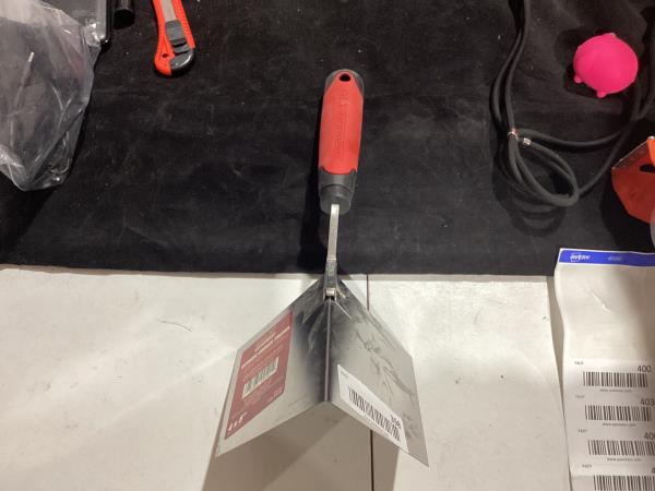Lot # 398 Qlt By Marshalltown Drywall & Plastering Corner Trowel Outside, Multi, One Size, OS751
