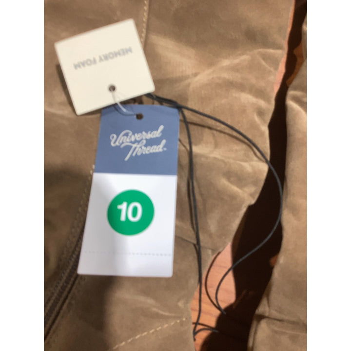 Lot # 114 Universal Thread Harlan Dress Boots $31.00