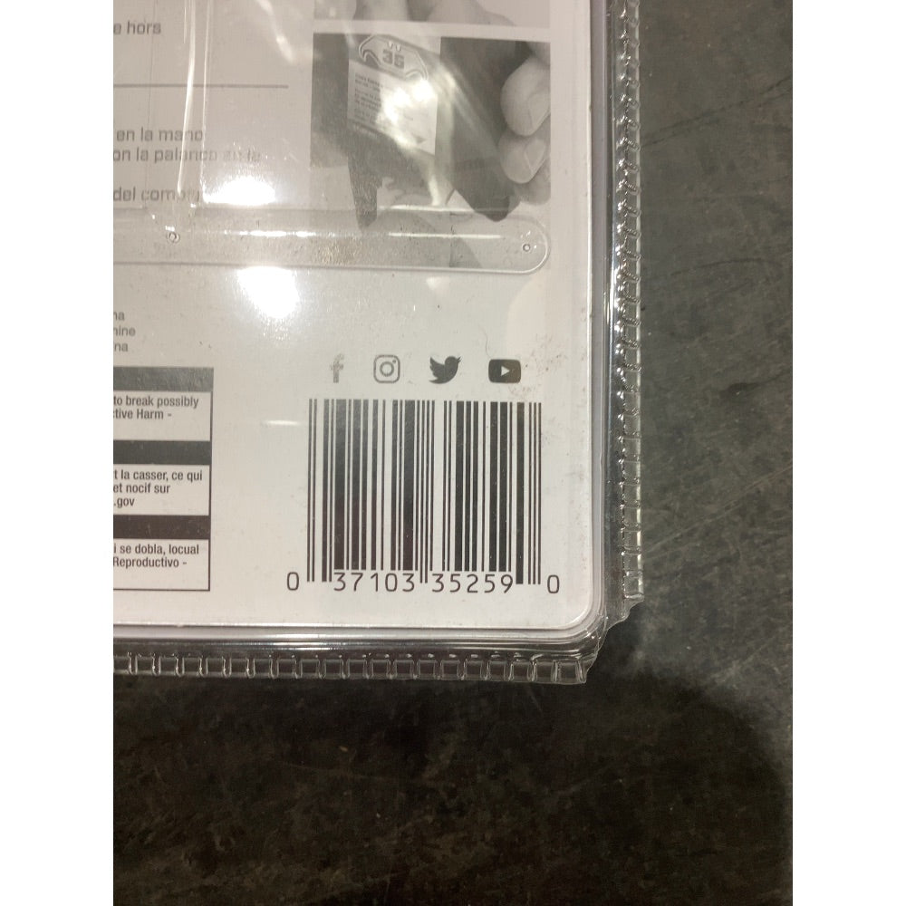 Lot # 1762 Crescent 35 Piece Hook Utility Blade Pack $7.00