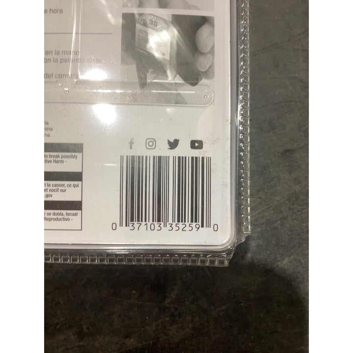 Lot # 1762 Crescent 35 Piece Hook Utility Blade Pack $7.00