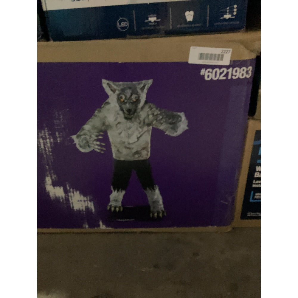 Lot # 2227 Haunted Living Animated Decor $53.00