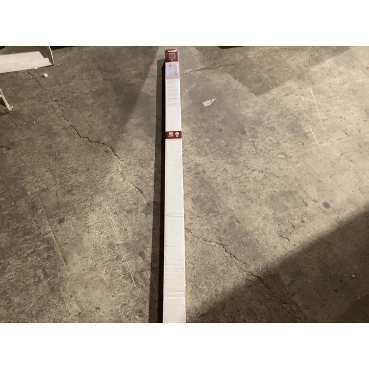 Lot # 1039 I am unable to find the brand item type or retail price in the specified stores or the internet.