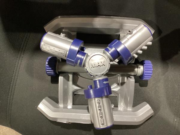 Lot # 304 Orbit Max 1250 sq-ft Rotating Lawn Sprinkler $25