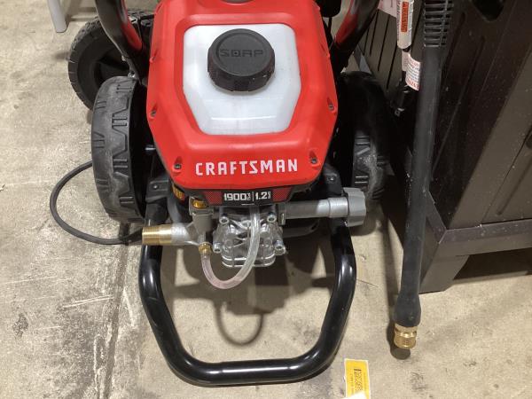 Lot # 2084 CRAFTSMAN Electric Pressure Washer Cold Water $189
