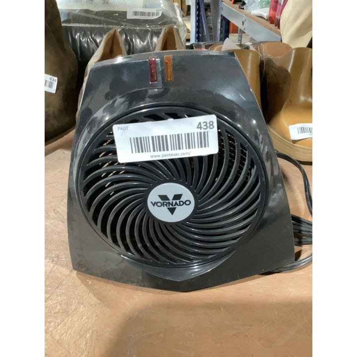 Lot # 438 Vornado VH203 Space Heater $30.00