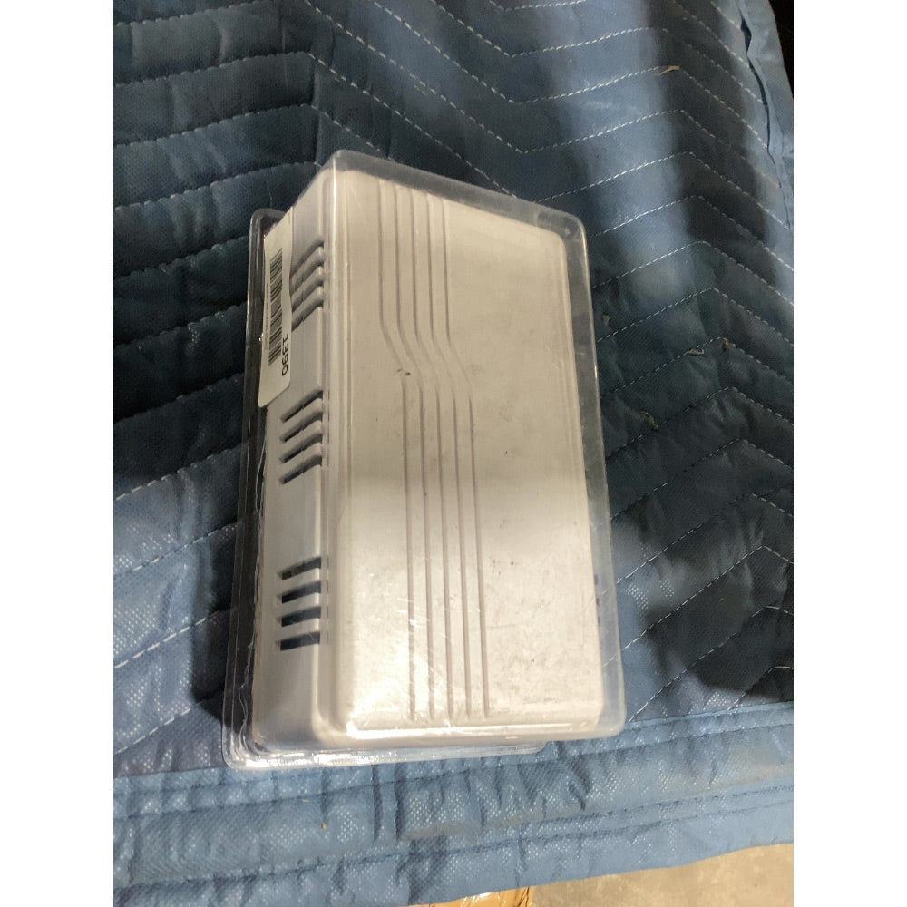 Lot # 1390 Utilitech White Doorbell $19.98