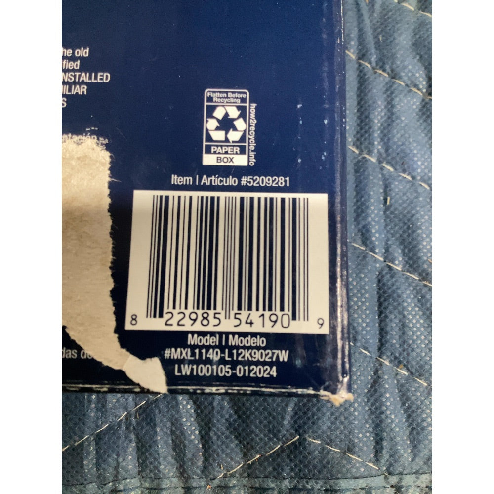 Lot # 29 Project Source Flushmount LED 7.5"