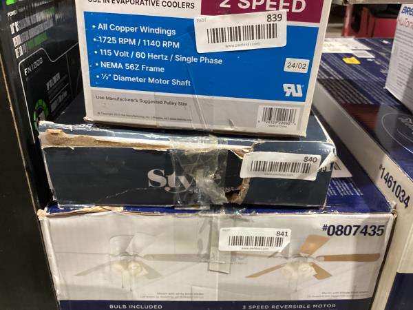 Lot # 840 Style Selections 46.2-in H 8 Tier 30 pair hoe rack $56
