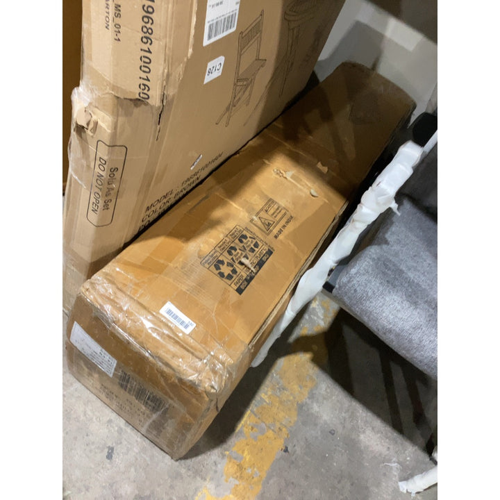 Lot # 530 Flash Furniture Model Mattresses $263.83